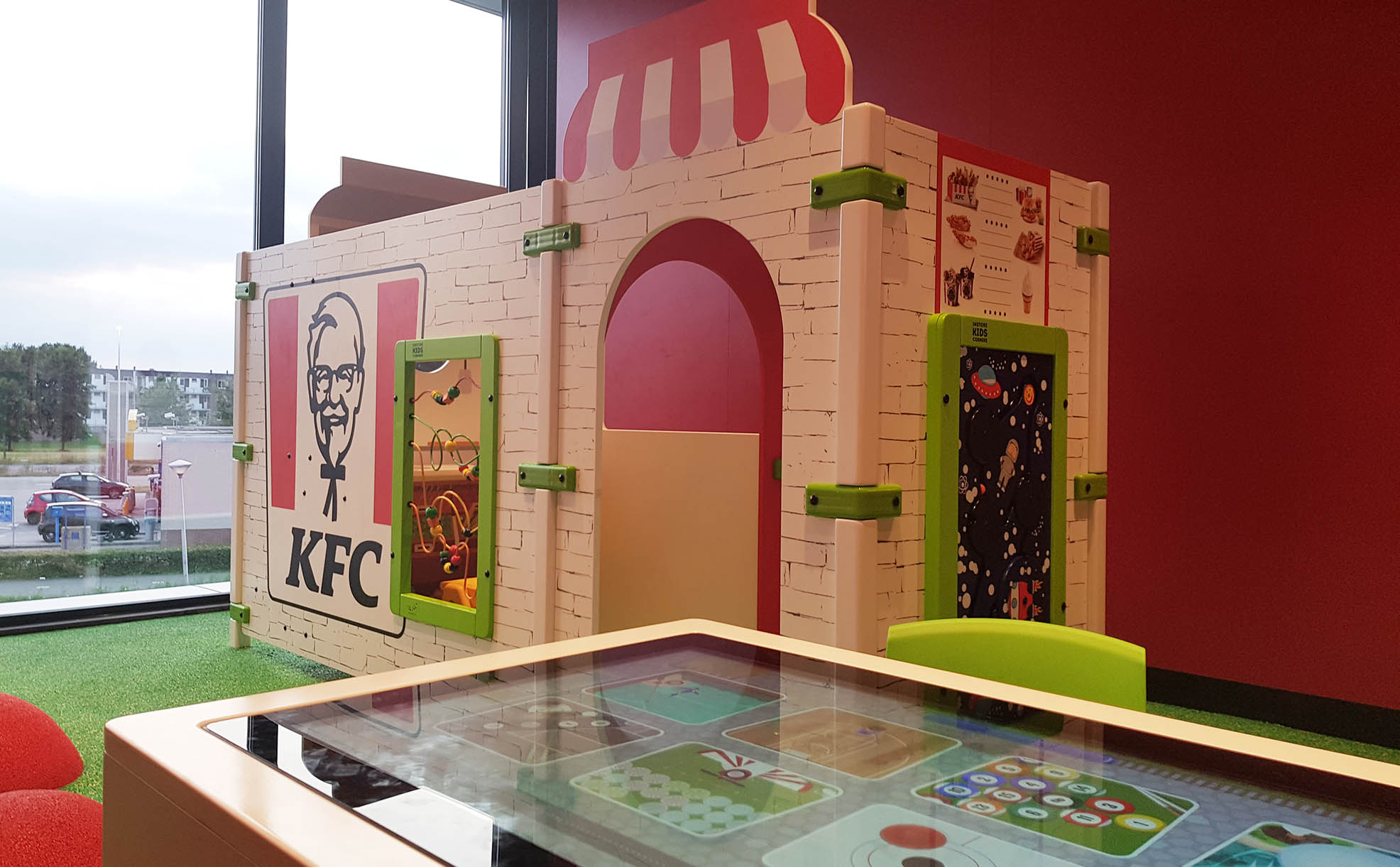 Play corner KFC Zwolle | IKC custom 