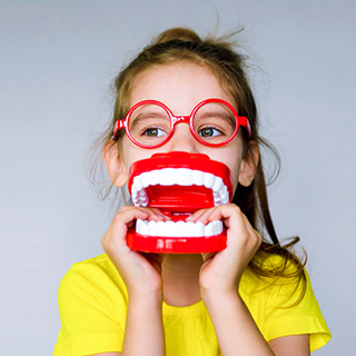 Kinderhoek als onderdeel van een wachtruimte bij de tandarts