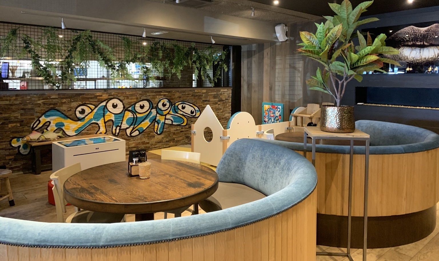 Kinderhoek in familievriendelijk restaurant